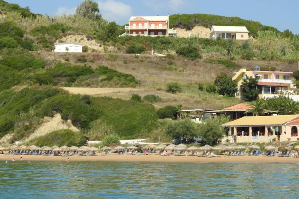 Villa Adriatica Vitaládes Buitenkant foto