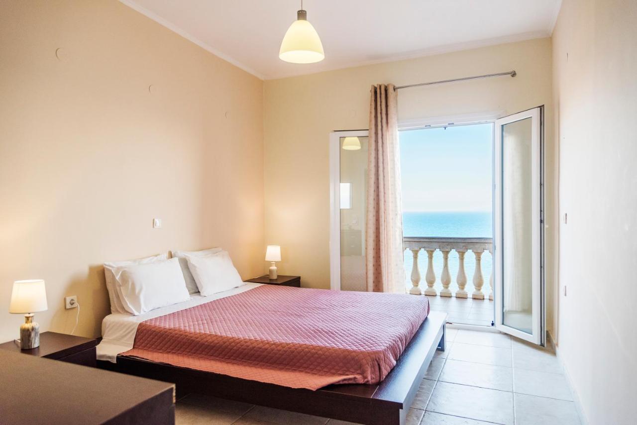 Villa Adriatica Vitaládes Buitenkant foto